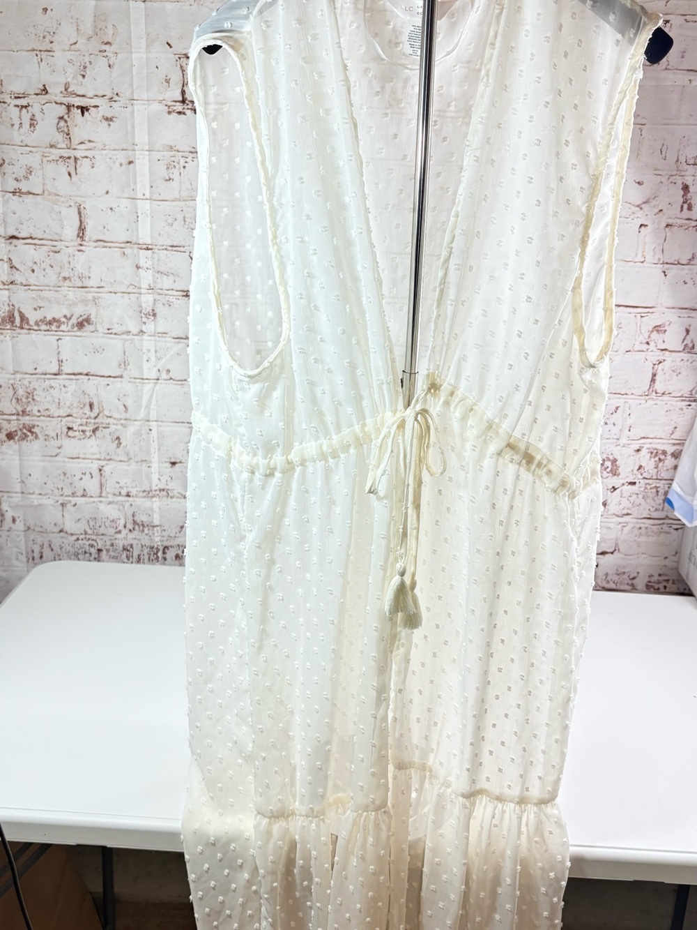 LC Lauren Conrad Ivory Textured Sleeveless Maxi Dress